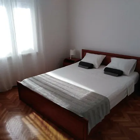 Rent House Gornja Vrata Holiday home